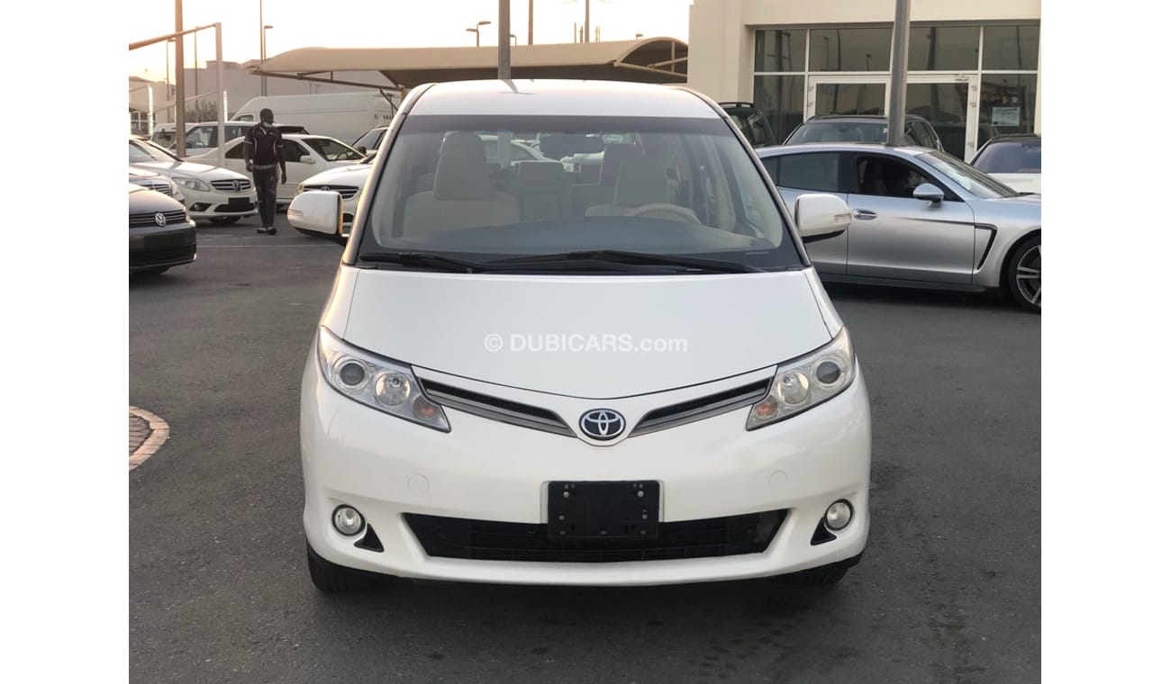 Toyota Previa Toyota pravia model 2014 GCC car prefect condition full optio