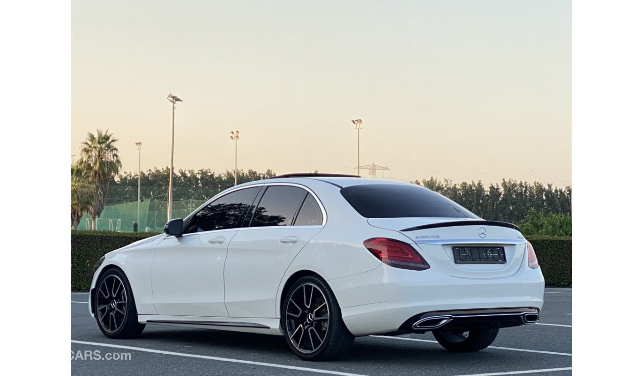 Mercedes-Benz C 300 فول ابشن 1/1