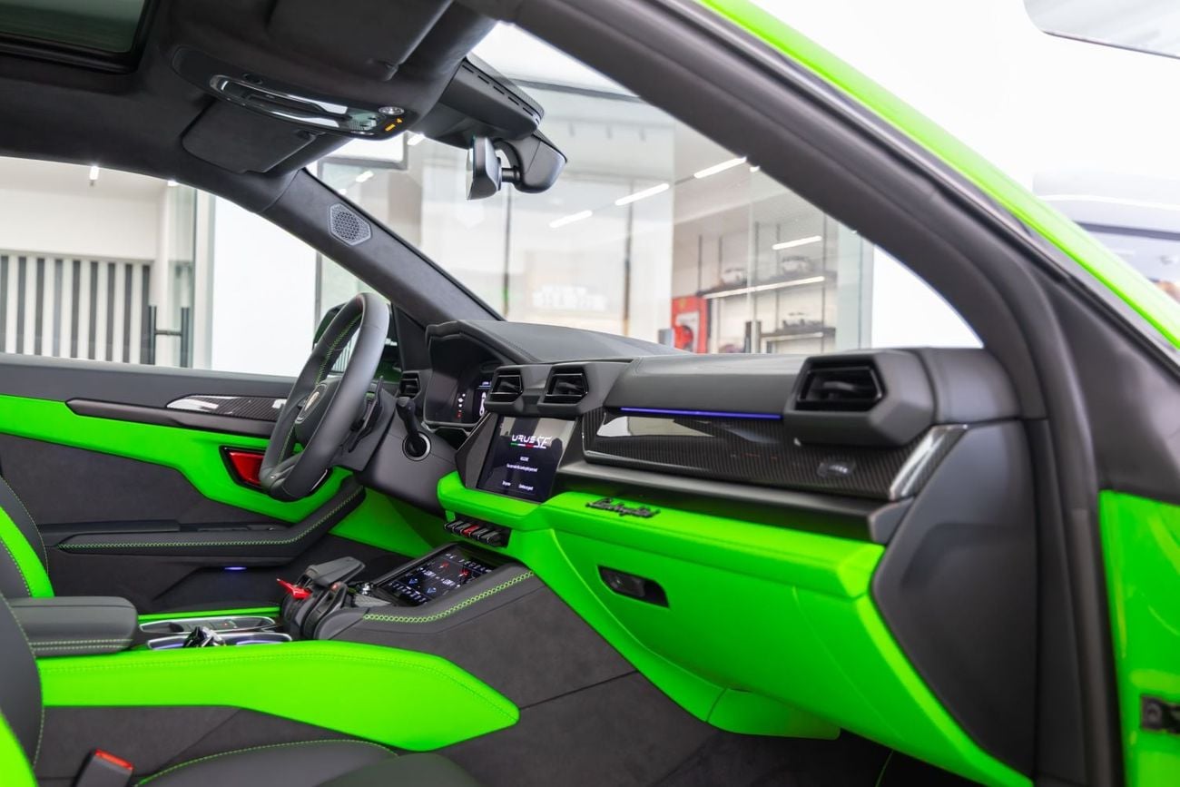 Lamborghini Urus SE Lamborghini Urus SE | 2026 | European Specs | V8 4.0L Twin Turbo 800HP | SUV PHEV | AWD