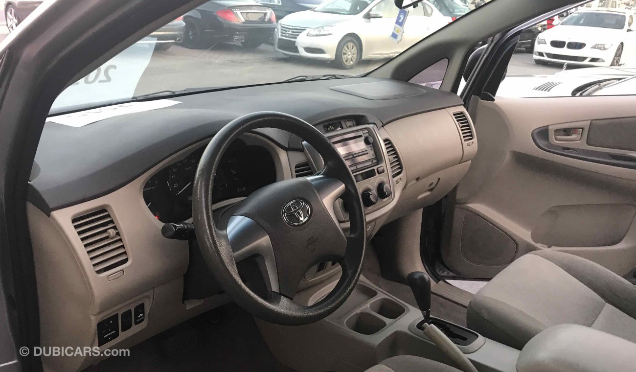Toyota Innova 2015 Gulf specs