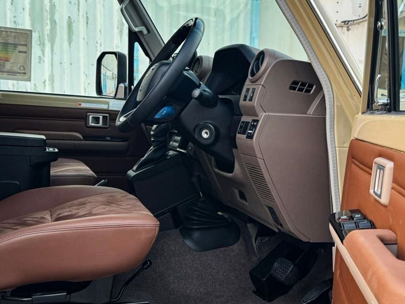 Toyota Land Cruiser 71 LX 2.8 AUTO 4.0 AUTO (EXPORT ONLY) (RIGHT HAND DRIVE)