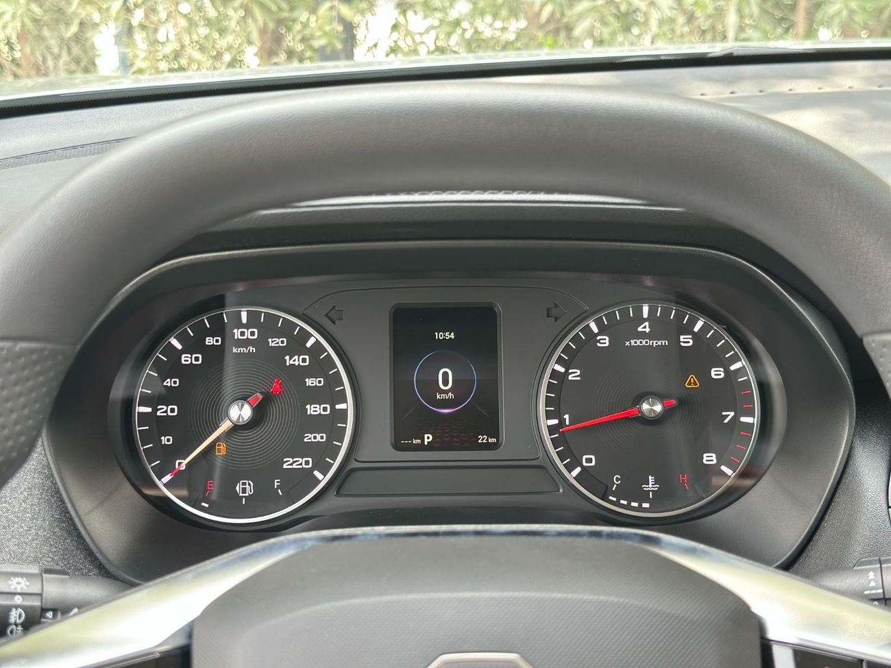 MG ZS STD