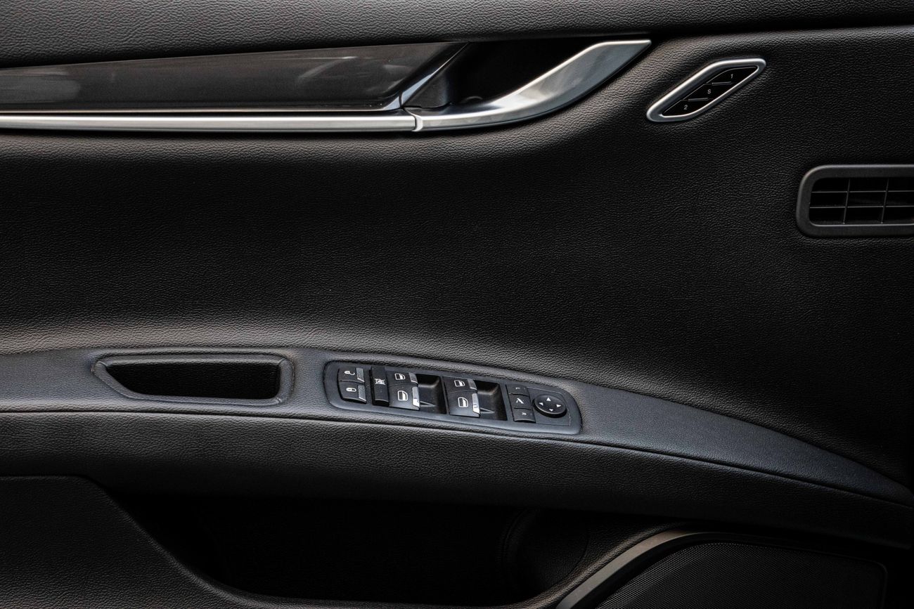 مازيراتي جيبلي Ghibli GT Hybrid | 2,644 P.M | 0% Downpayment | Excellent Condition!