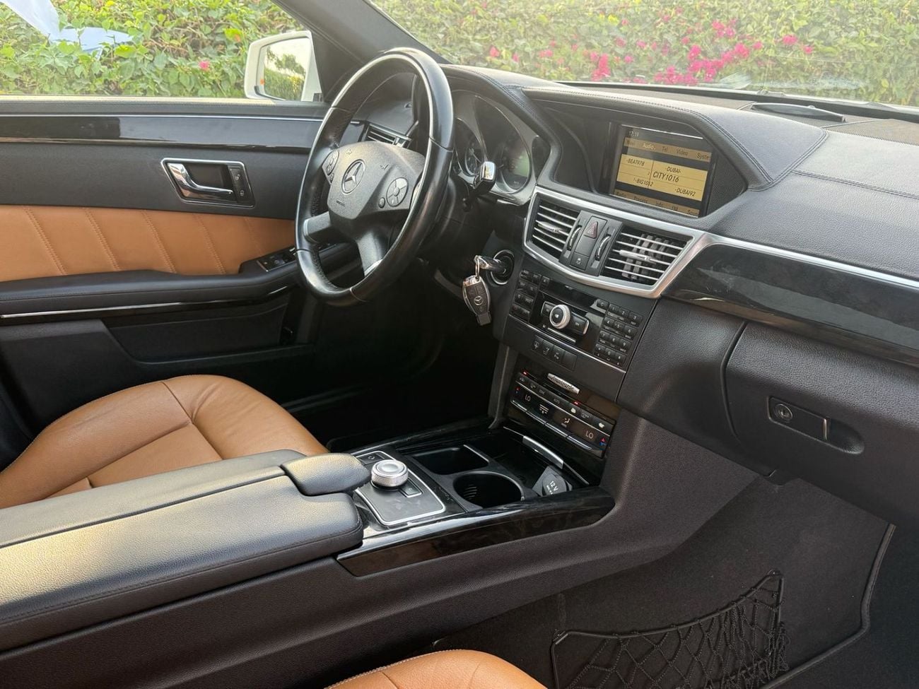 مرسيدس بنز E300 AVANTGARDE SPORT