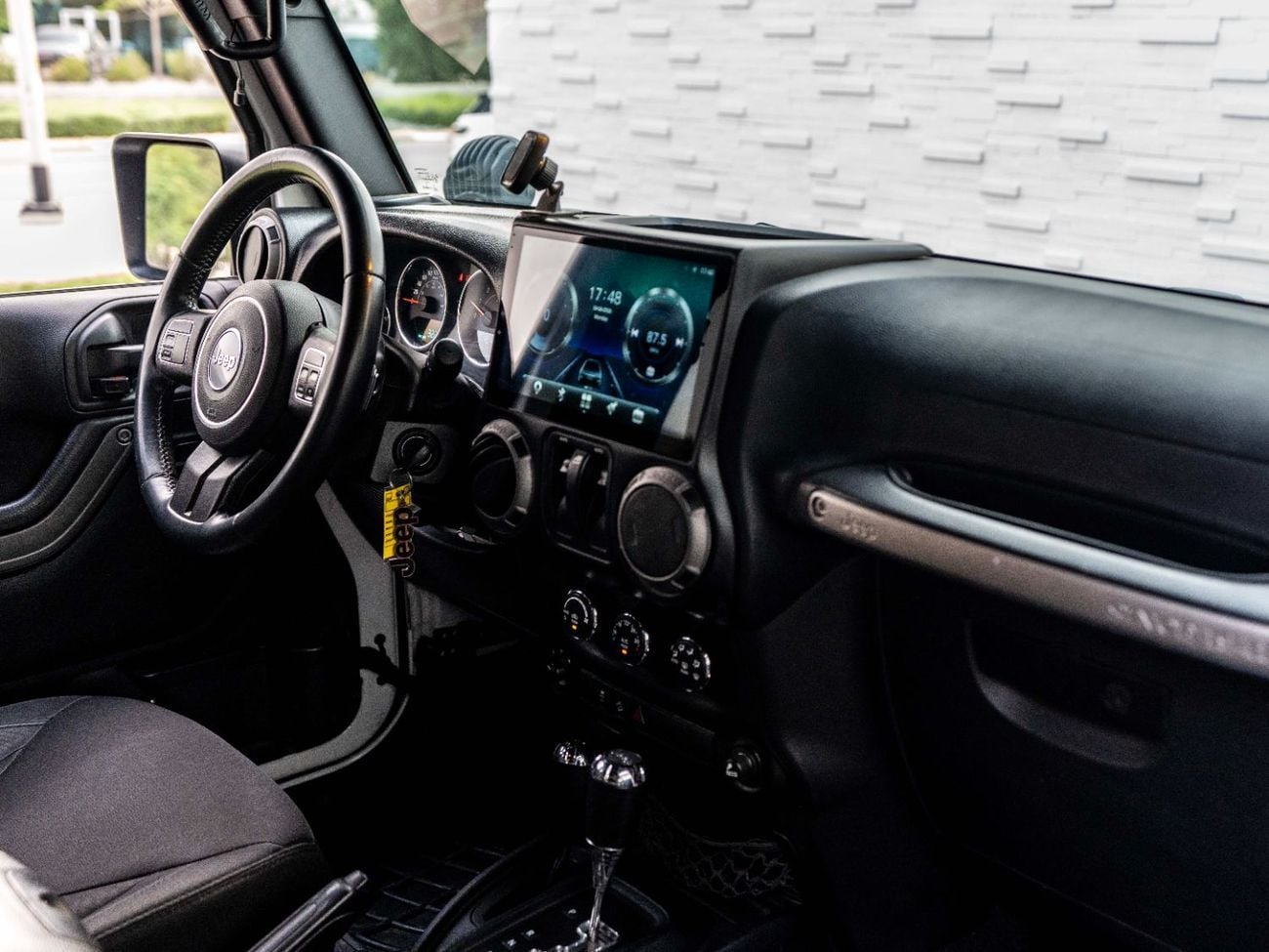 Jeep Wrangler Sport 3.6L A/T