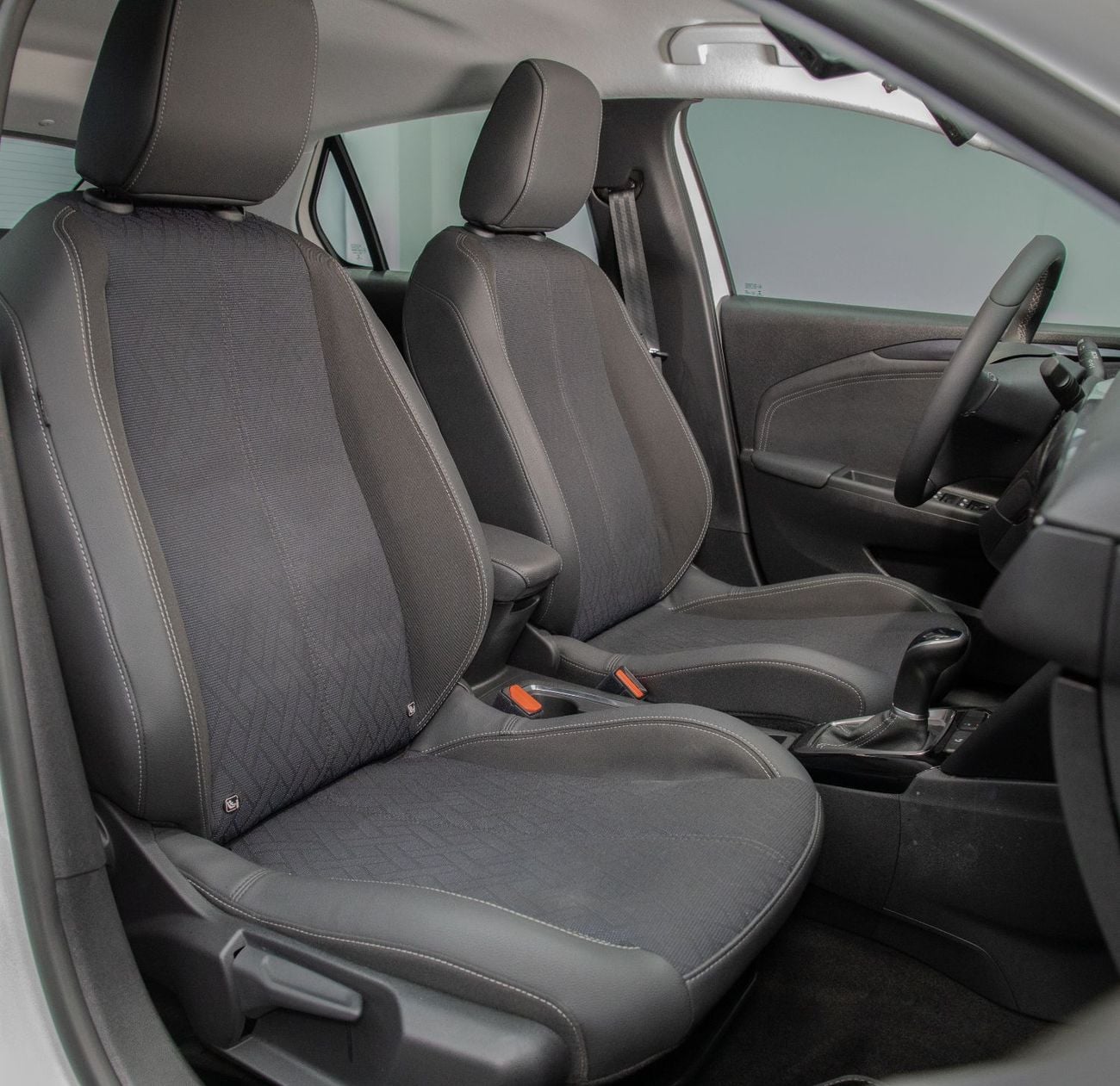 Opel Corsa Elegance+ 1.2L