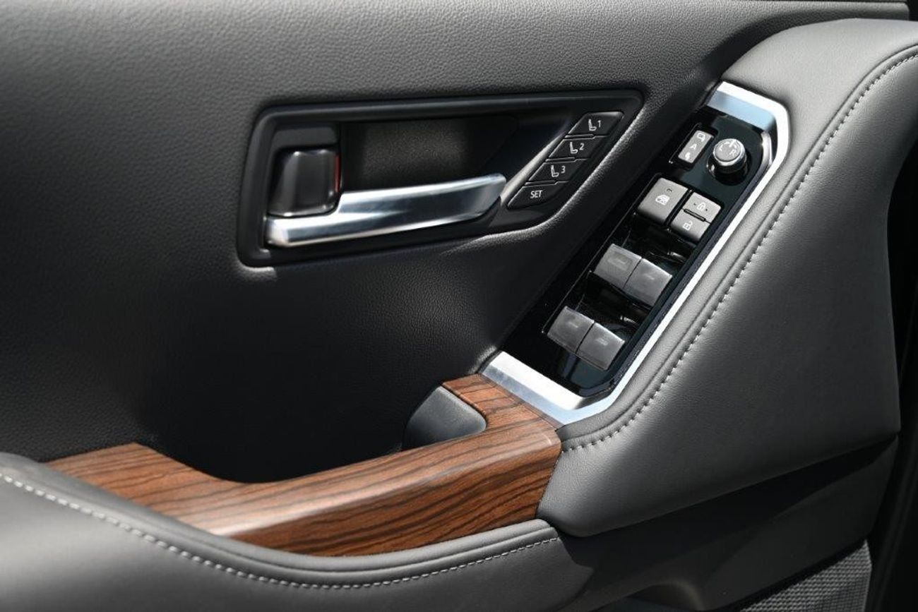 Toyota Land Cruiser VXR 4.0L V6 4.0L PETROL 4WD 7 SEAT AUTOMATIC TRANSMISSION