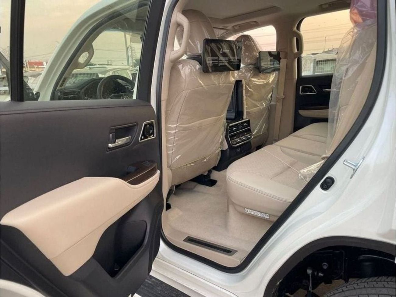 Toyota Land Cruiser TOYOTA LC300 3.5L VX+ PETROL EUROPE FULL OPTION 2022MY (FOR EXPORT ONLY)