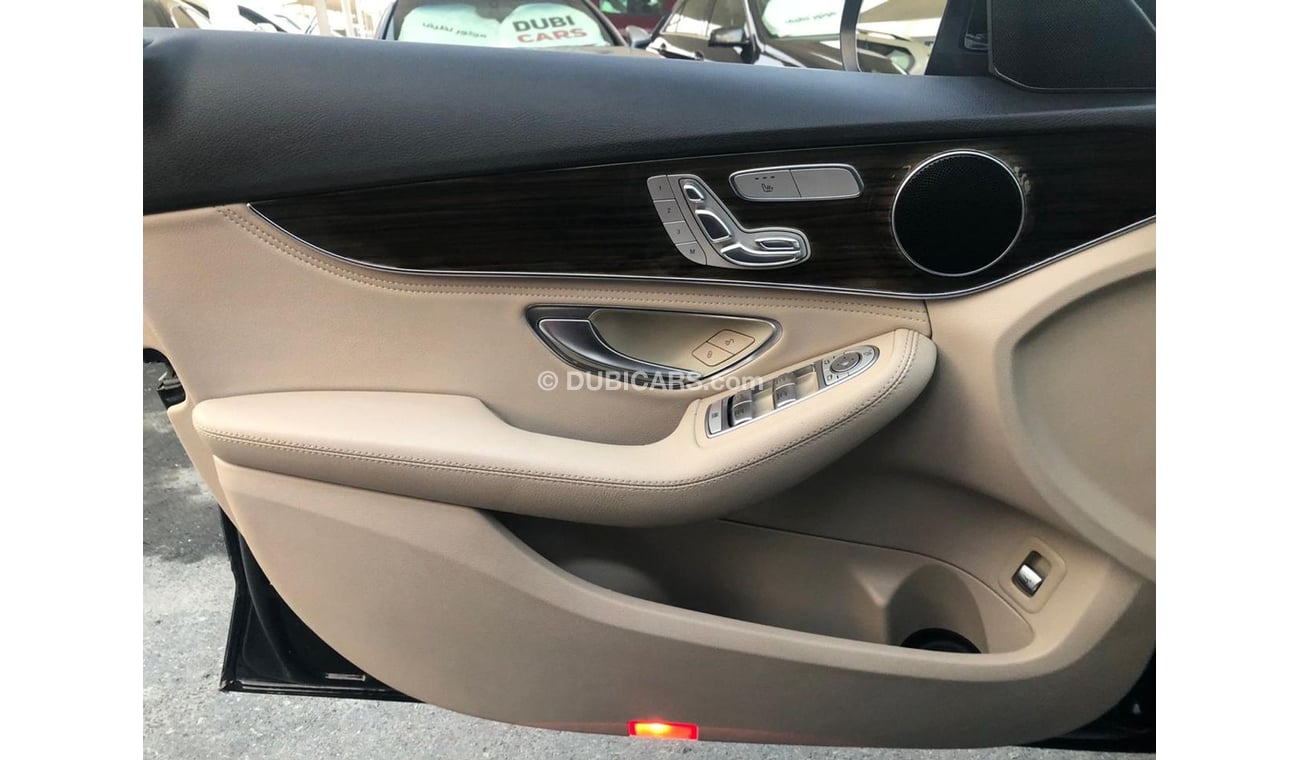 مرسيدس بنز C 300 موديل 2016 وارد كلين تيتل فل مواصفات رداربانوراما كراسي جلد ومثبت سرعه وتحكم كهربي كامل ونظام صوت مم