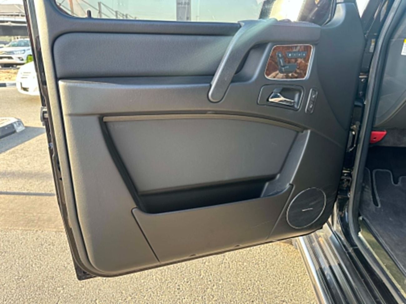 Mercedes Benz G550 Mercedes-Benz G550 2015 Less KM