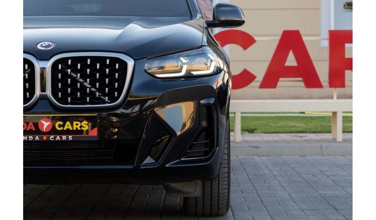 BMW X4 xDrive 30i M Sport 2.0L BMW X4 xDrive30i M-Sport 2023 GCC under Agency Warranty and Service Contract