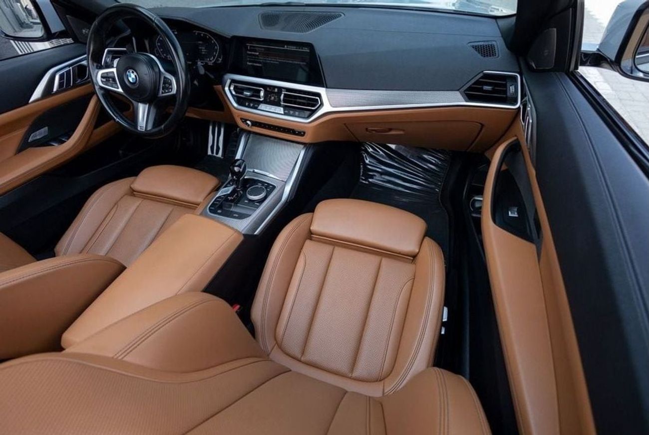 BMW 420i M Sport 2.0L BMW 420i M-Sport Convertible 2022 GCC under Agency Warranty and Service Contract with F