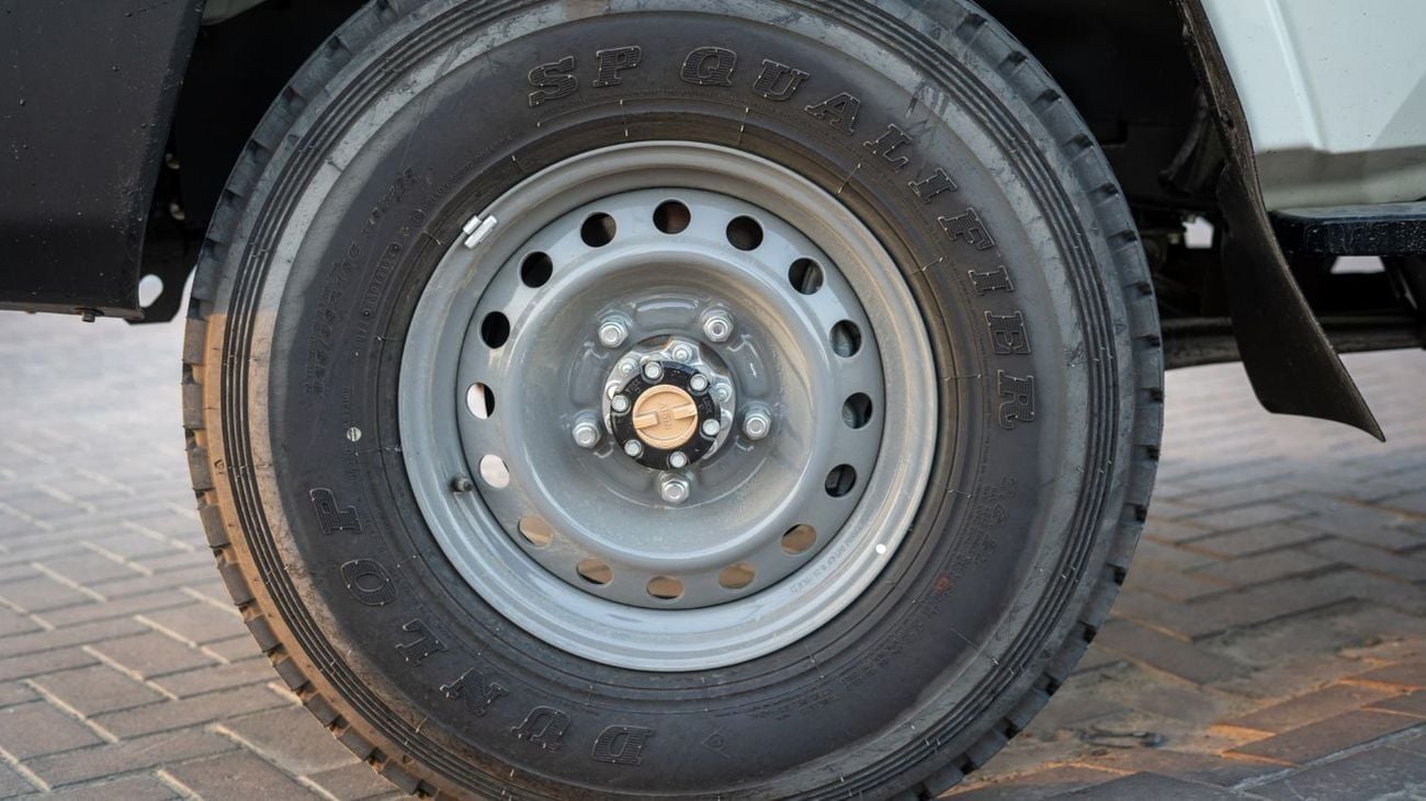 Toyota Land Cruiser Pick Up 79 SC 2.8L T/Diesel A/T 2025YM