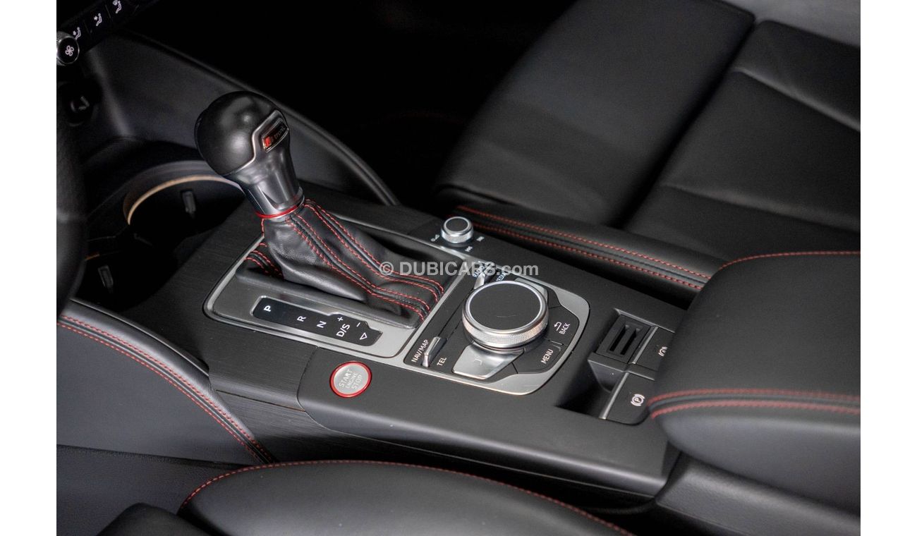 Audi S3 Std 2017 Audi S3 / Full-Service History