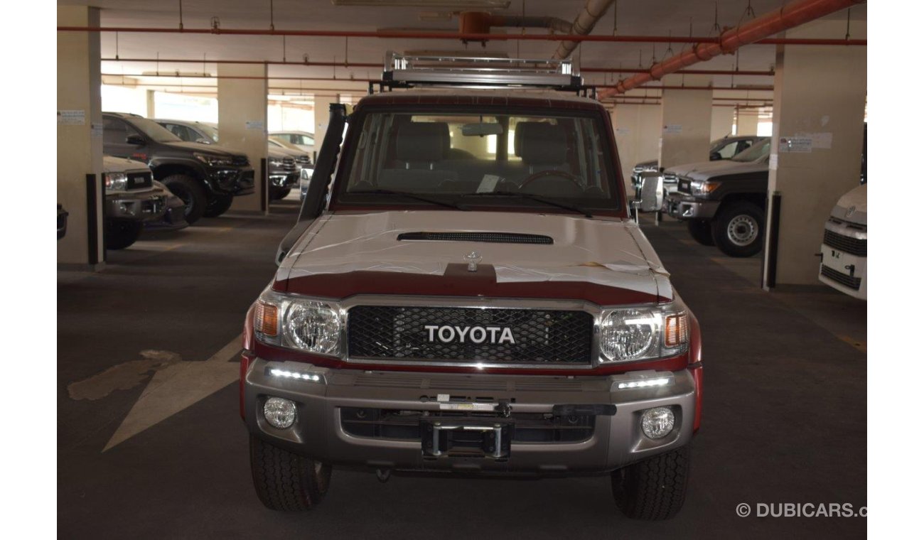 Toyota Land Cruiser Hard Top Limited LX V8 4.5L Turbo Diesel Manual Transmission