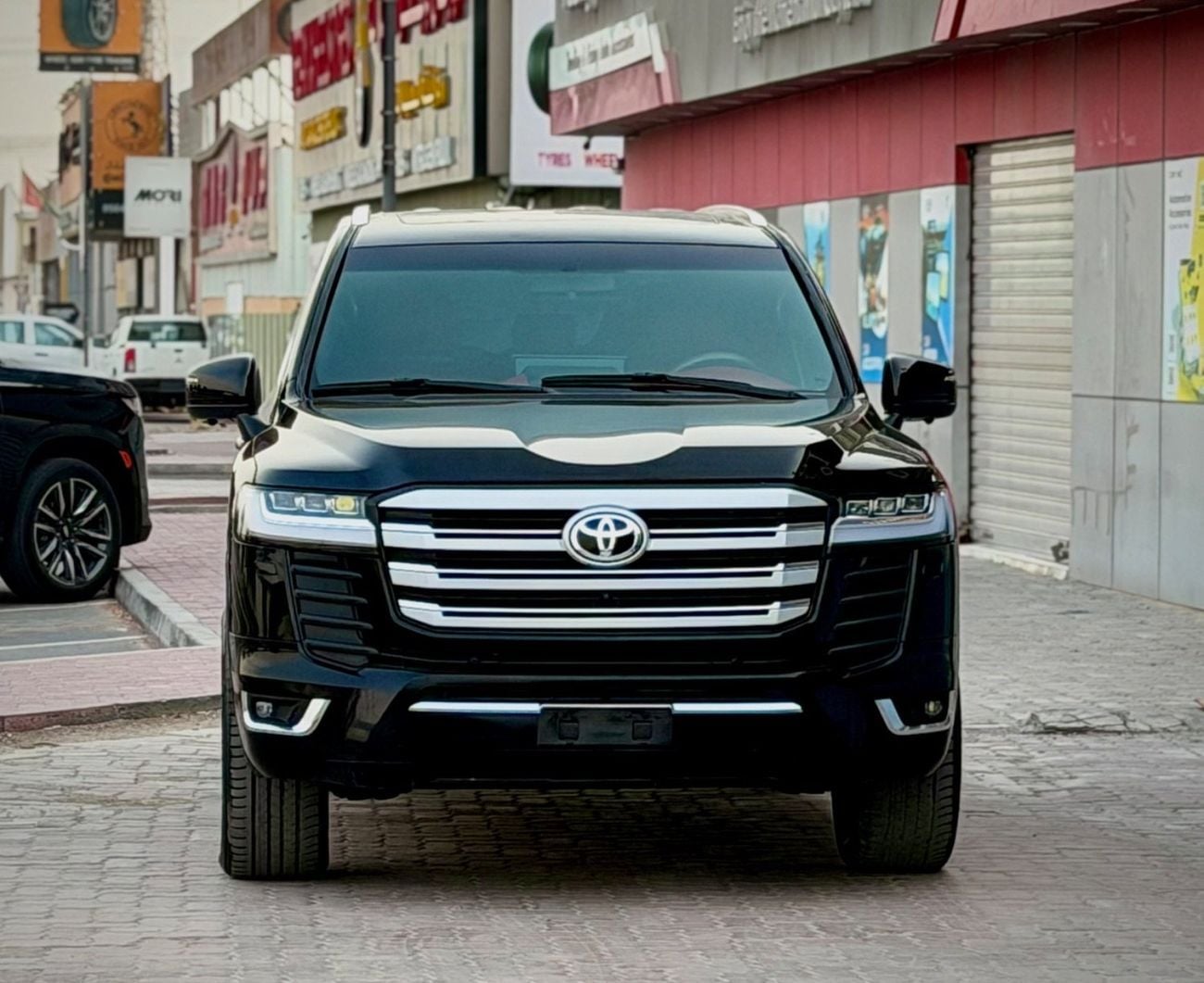 Toyota Land Cruiser GXR 2018 Model Facelift to 2025 Shape Exterior and Interior Both