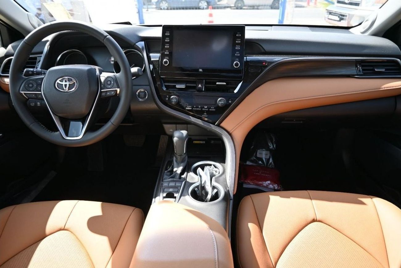 Toyota Camry Toyota Camry Grande 3.5L Petrol, Sedan, FWD, 4 Doors, Front Electric Seats, Panoramic Roof, Cruise C