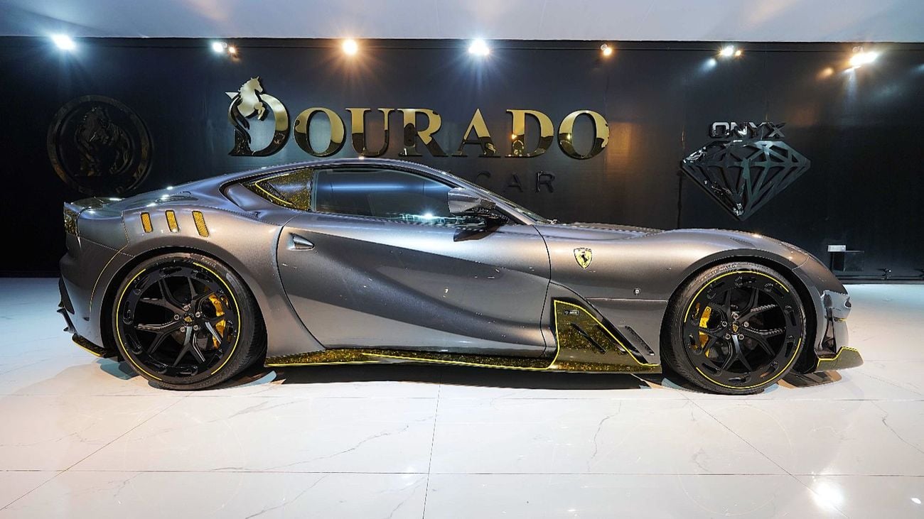 فيراري-أونيكس 812 SUPERFAST | NEGOTIABLE PRICE | 8XX | 1 OF 5 | 2022 | 865 HP | 3-YEAR WARRANTY AND SERVICE