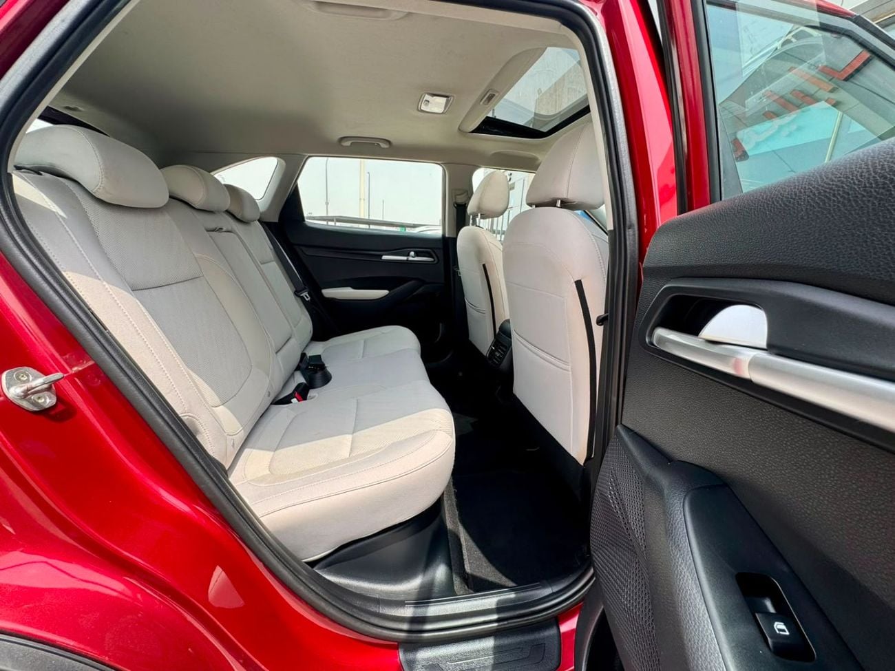 Kia Seltos LX 740-Monthly Kia Seltos 2021 l GCC l Accident Free | Sunroof