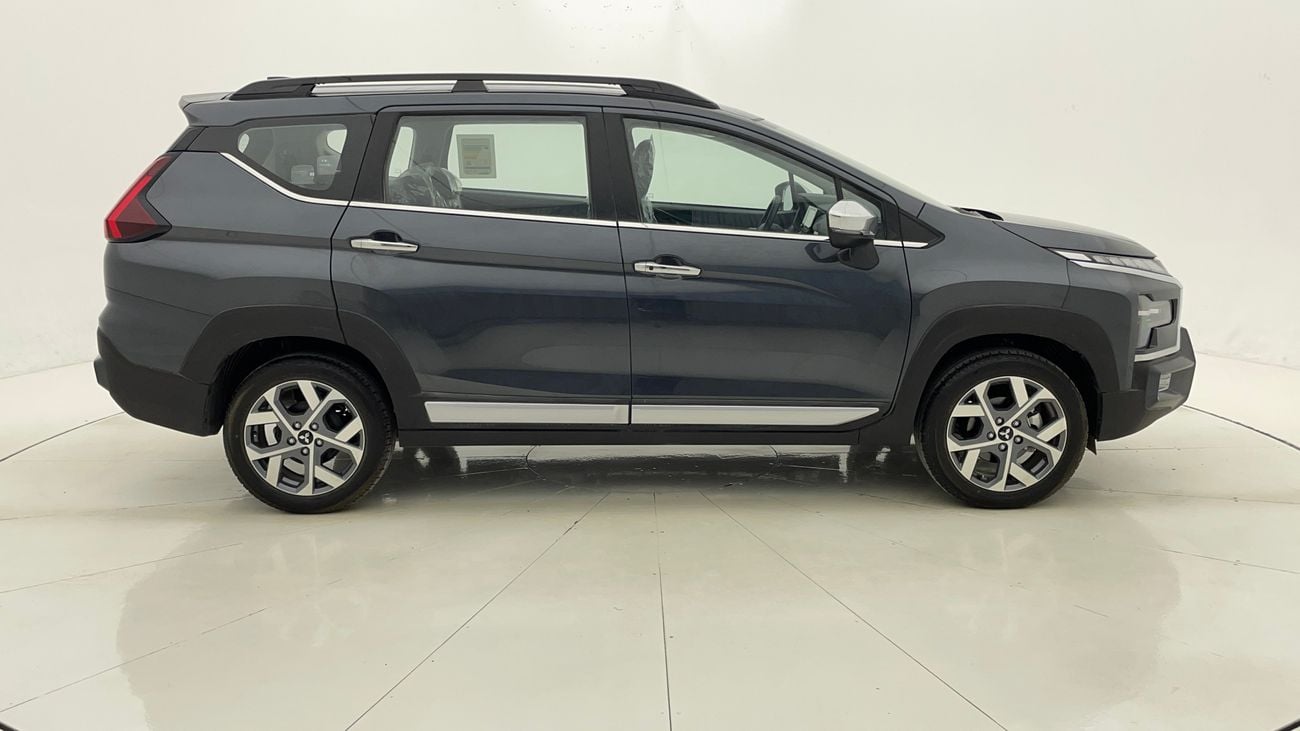 Mitsubishi Xpander H/L PREMIUM 1.5 | Zero Down Payment | Home Test Drive