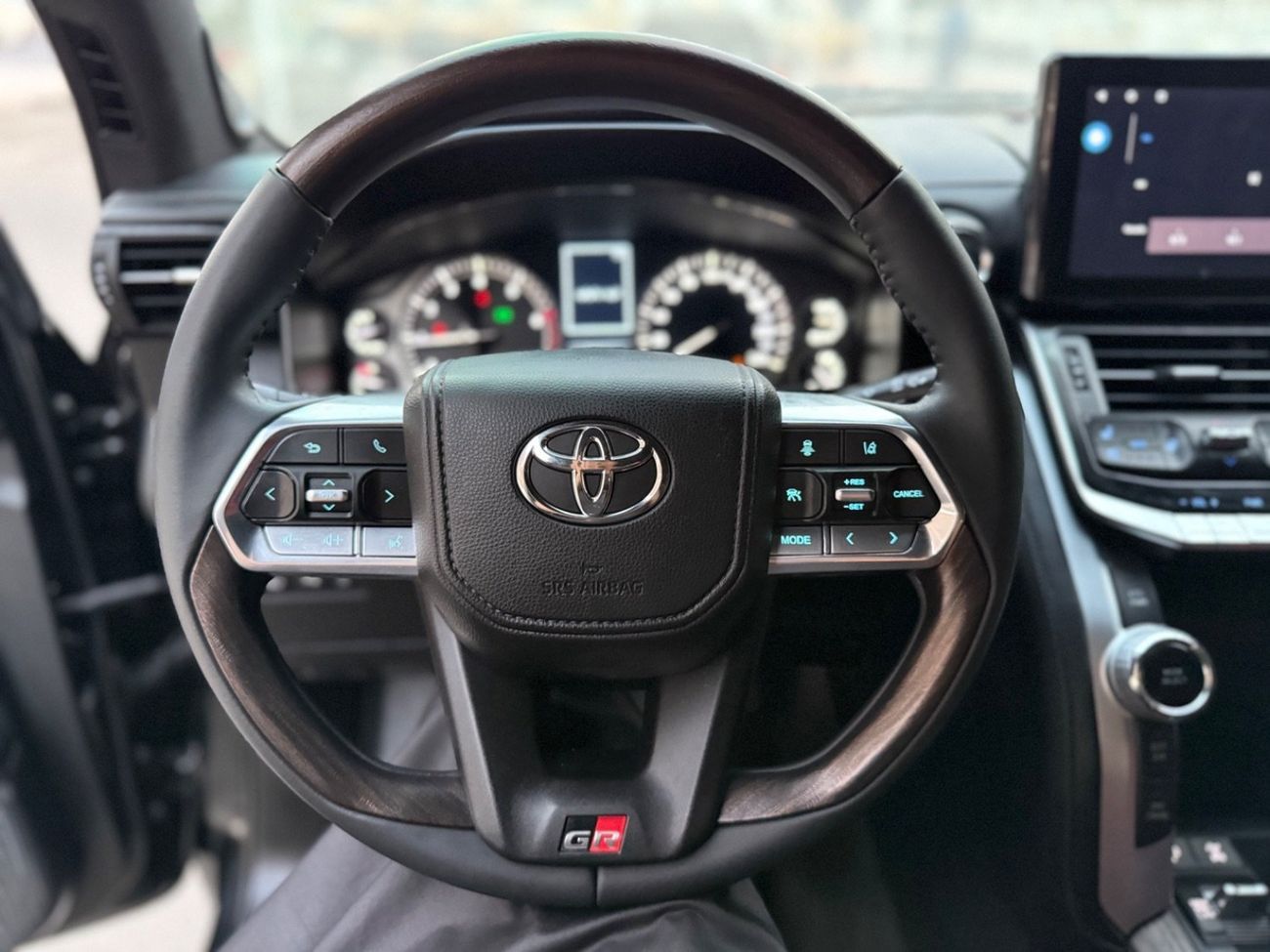 تويوتا لاند كروزر GXR+ 4.0L