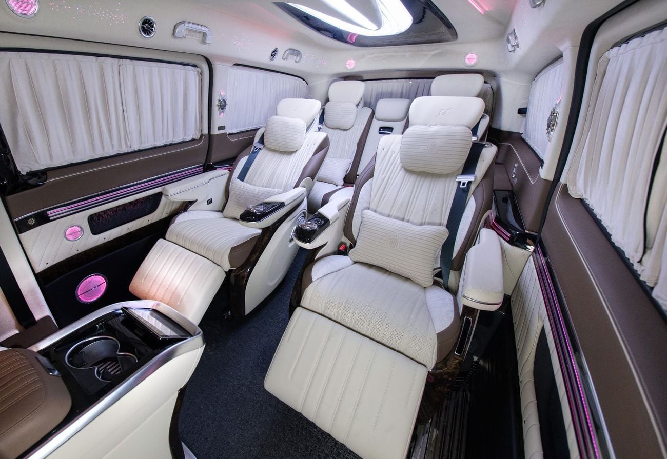 مرسيدس بنز V 300 1 of 28 Magellan Edition | 2 Year Interior Warranty