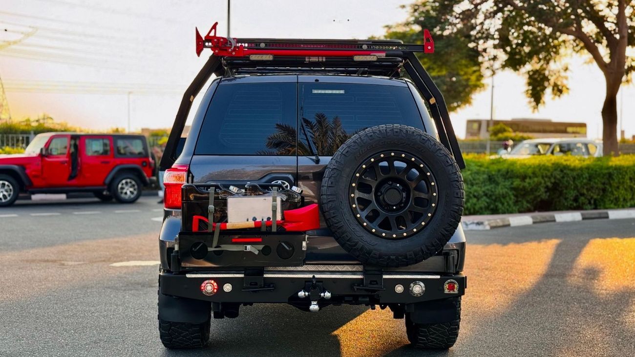 Toyota Land Cruiser HEAVY OFF ROAD MODIFICATION | 2018 | RHD | 4.5L DIESEL ENGINE | (AT) | AWNING CAMPING TENT