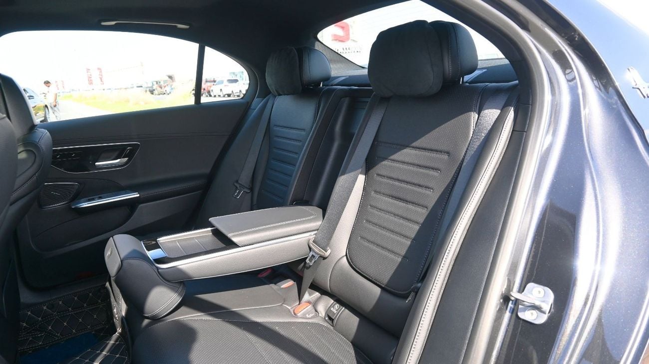 مرسيدس بنز C 200 Mercedes C200 L 2025 1.5L 4 Cylinder 170 hp  4 Doors 5 Seats Grey outside Black inside