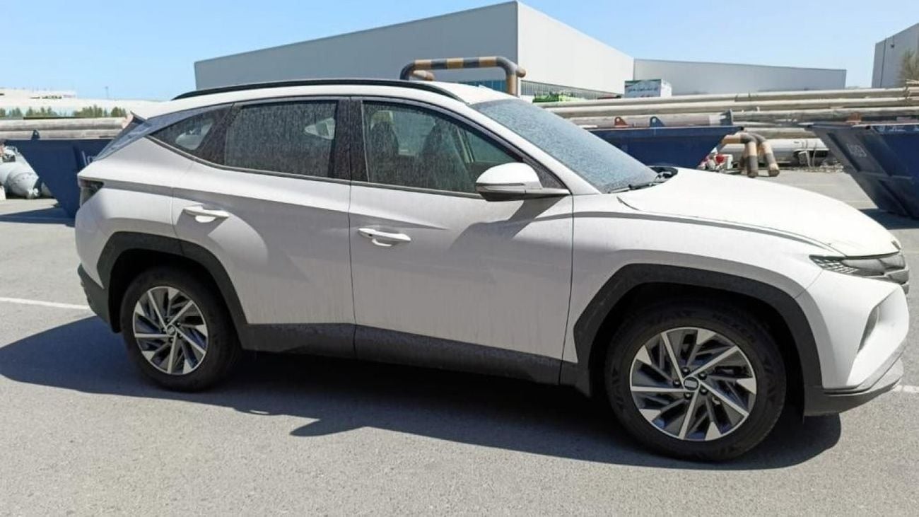 Hyundai Tucson SMART 2.0 L , rims 18
