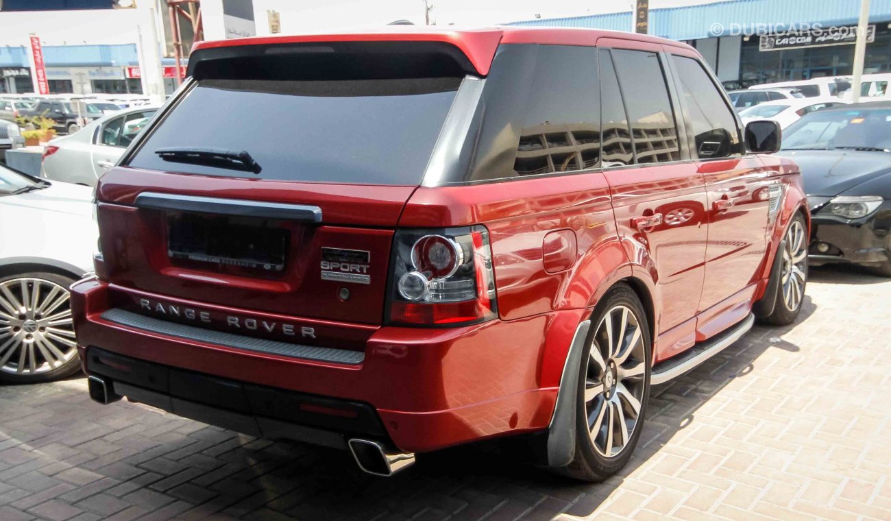 Land Rover Range Rover Sport Supercharged With Autobiography Badge