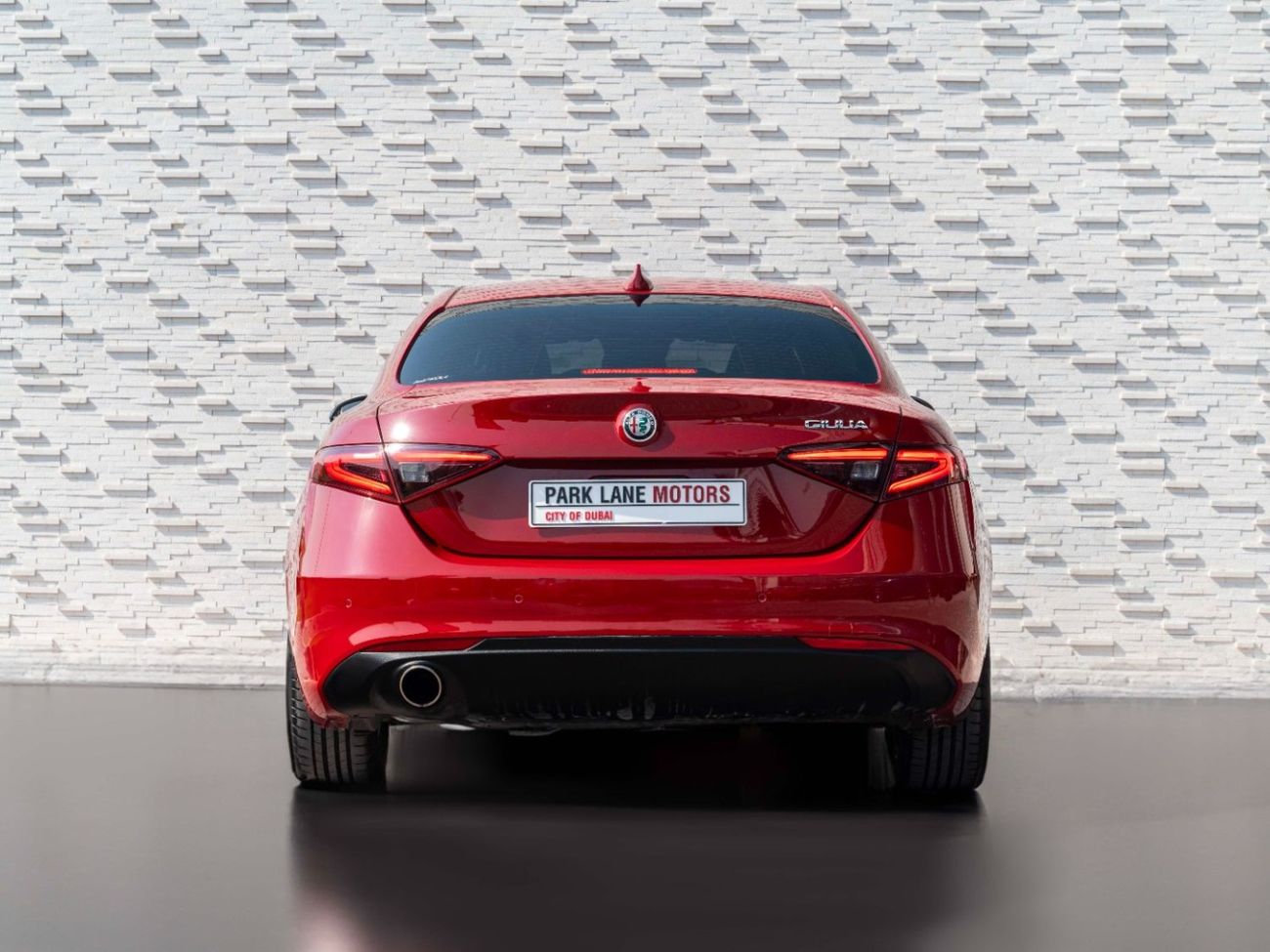 ألفا روميو جوليا S 2.0L