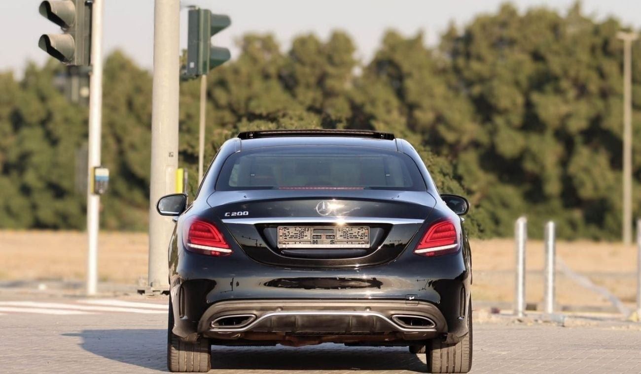 مرسيدس بنز C 200 Mercedes C200 2019 2.0 L GCC, original paint accident-free in excellent condition, 1794 P.M