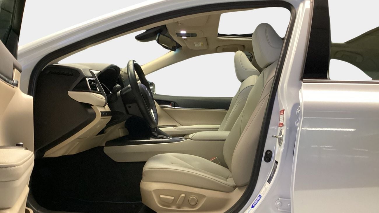 تويوتا كامري Limited | شامل الضمان | 0 ﺪﻔﻋﺓ ﺃﻮﻟﻯ