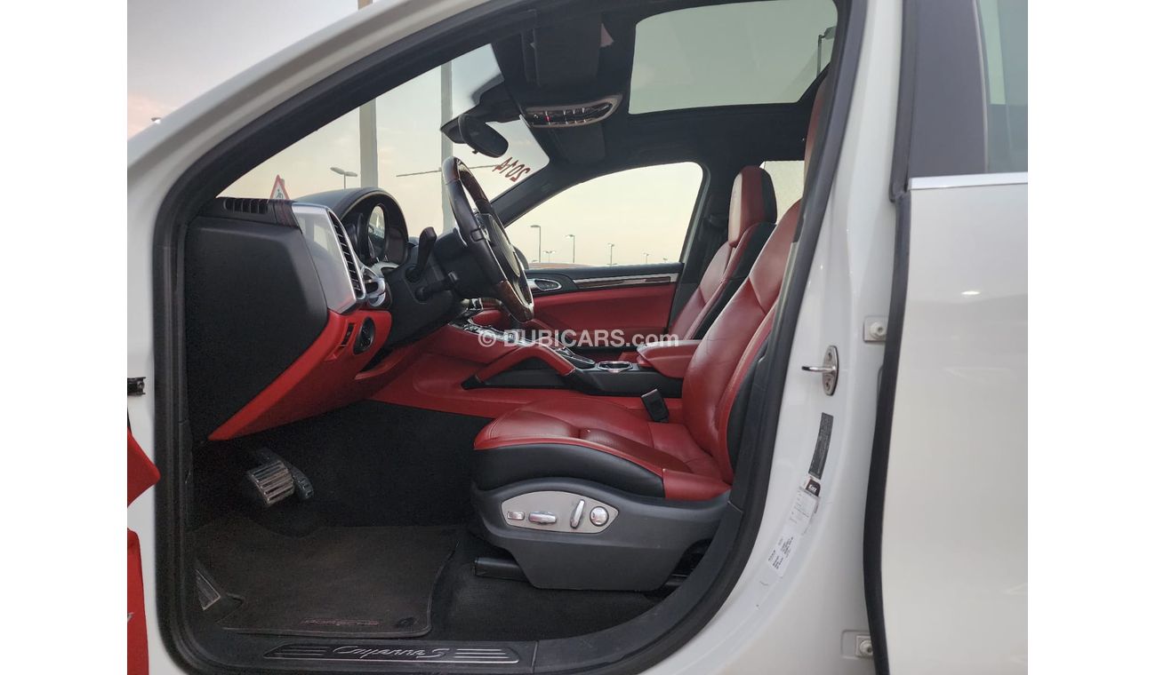 بورش كايان Porsche Cayenne S_Gcc_2014_Excellent_Condition _Full option