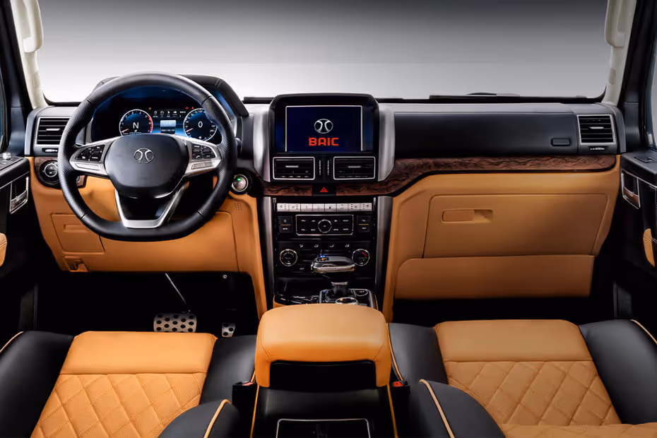 BAIC BJ80 interior - Cockpit