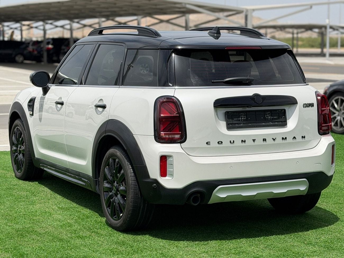 Mini Cooper Countryman Mini Cooper Country / 2022 / 32,000KM / GCC / Under Warranty