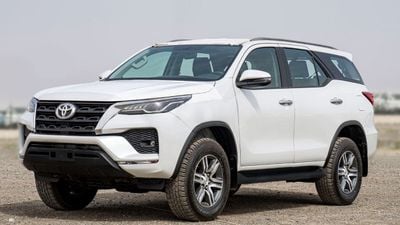 Toyota Fortuner 2.4L DIESEL 2025 WHITE