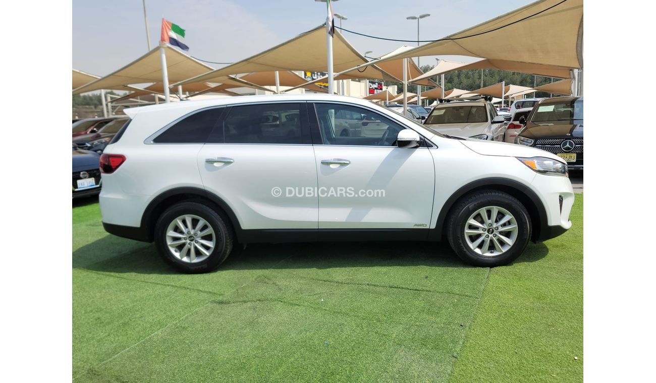 Kia Sorento Mid Option 2019 Kia Sorento, EX