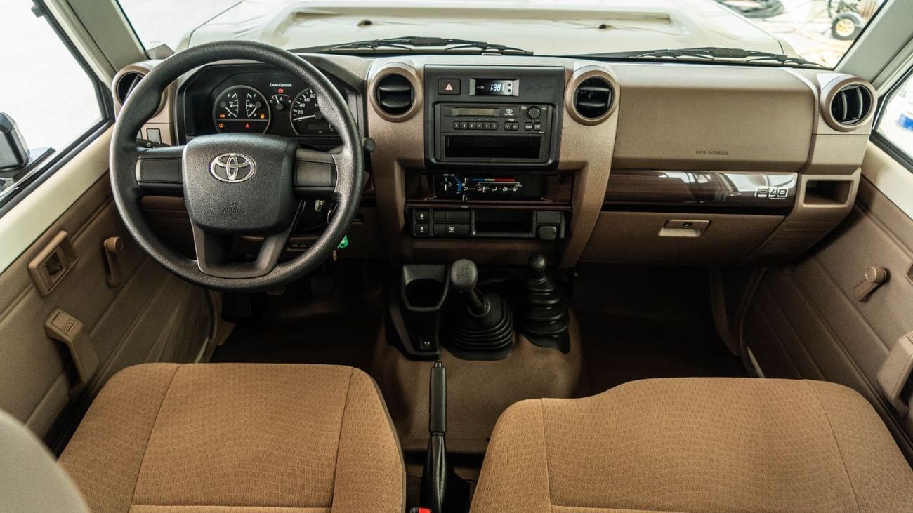 Toyota Land Cruiser 70 LC 78 | 4.0L | V6 | Petrol | MT | 2025