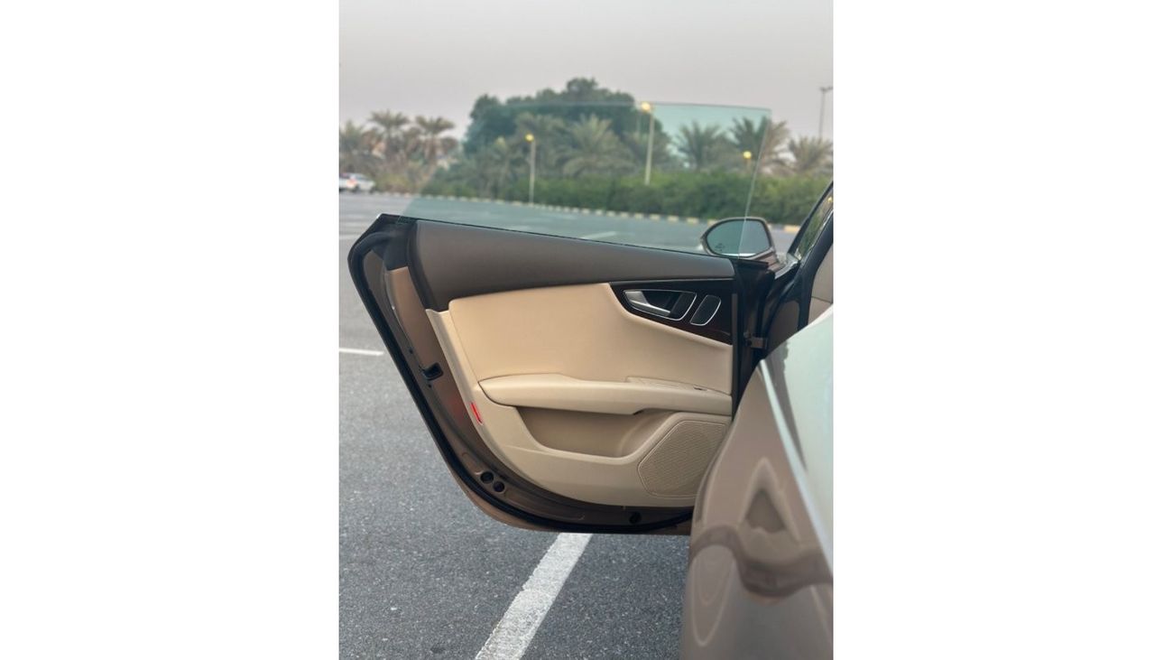 Audi A7 35 FSI quattro Exclusive MODEL 2015 GCC CAR PERFECT CONDITION INSIDE AND OUTSIDE FULL OPTION PANORAM