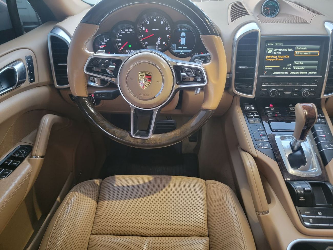 Porsche Cayenne Platinum Edition 3.6L