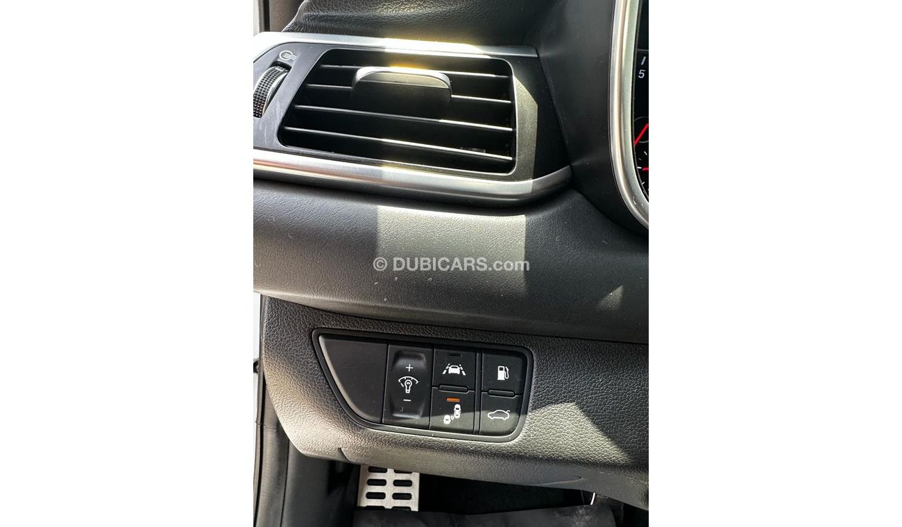 Genesis G70 Prestige