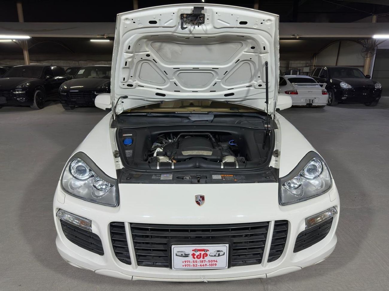 Porsche Cayenne PORSCHE CAYENNE GTS 2009 4.8L | ALCANTARA  LEATHER SEATS | 21-INCH ALLOY RIMS | REAR CAMERA