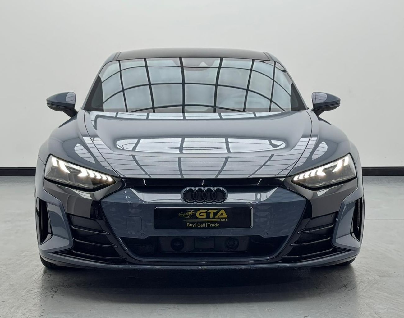 أودي إي ترون جي تي 2023 Audi E-Tron GT Quattro, 2026 Audi Warranty, 2029 Audi Service Pack, Audi Service History, GCC