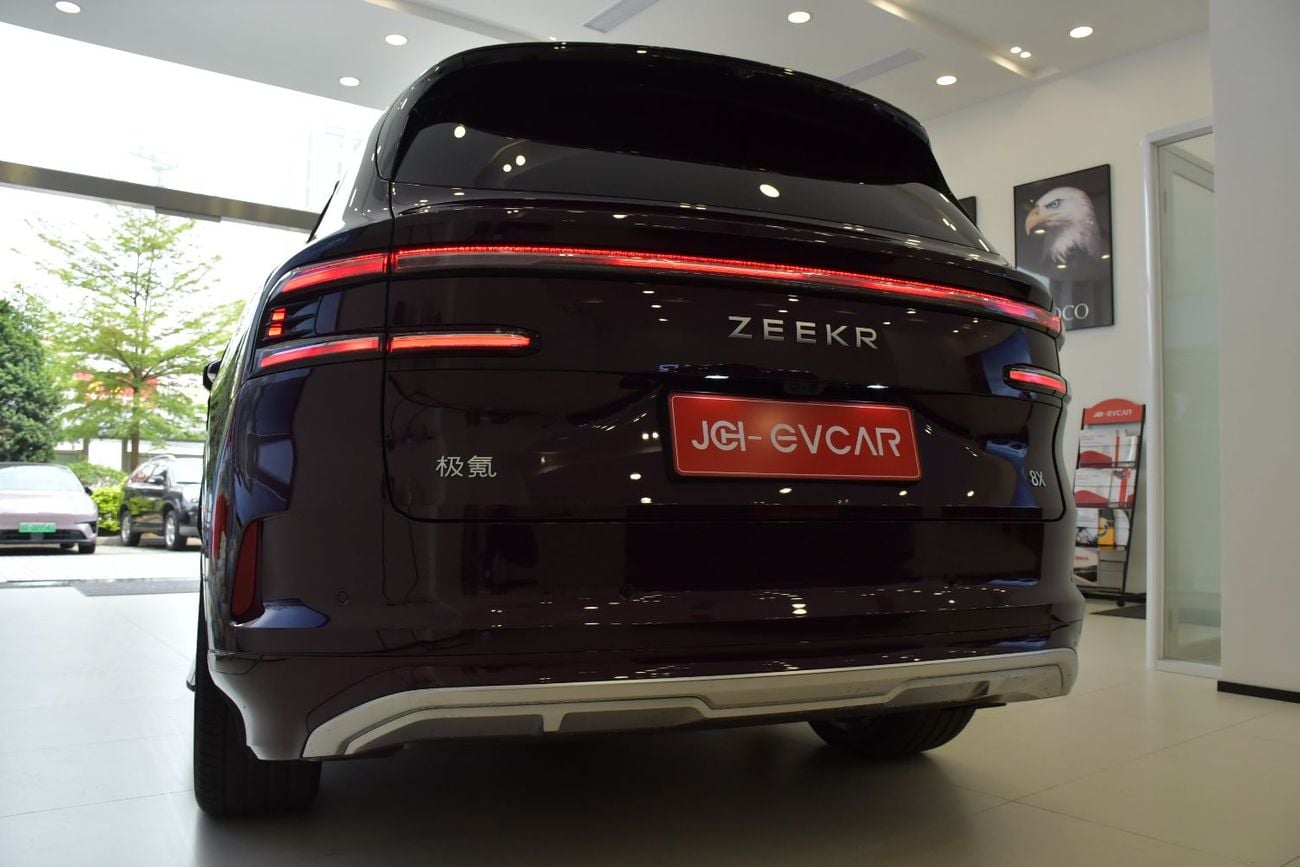 زيكر 8X 70Kwh Ultra  Factory Direct Export