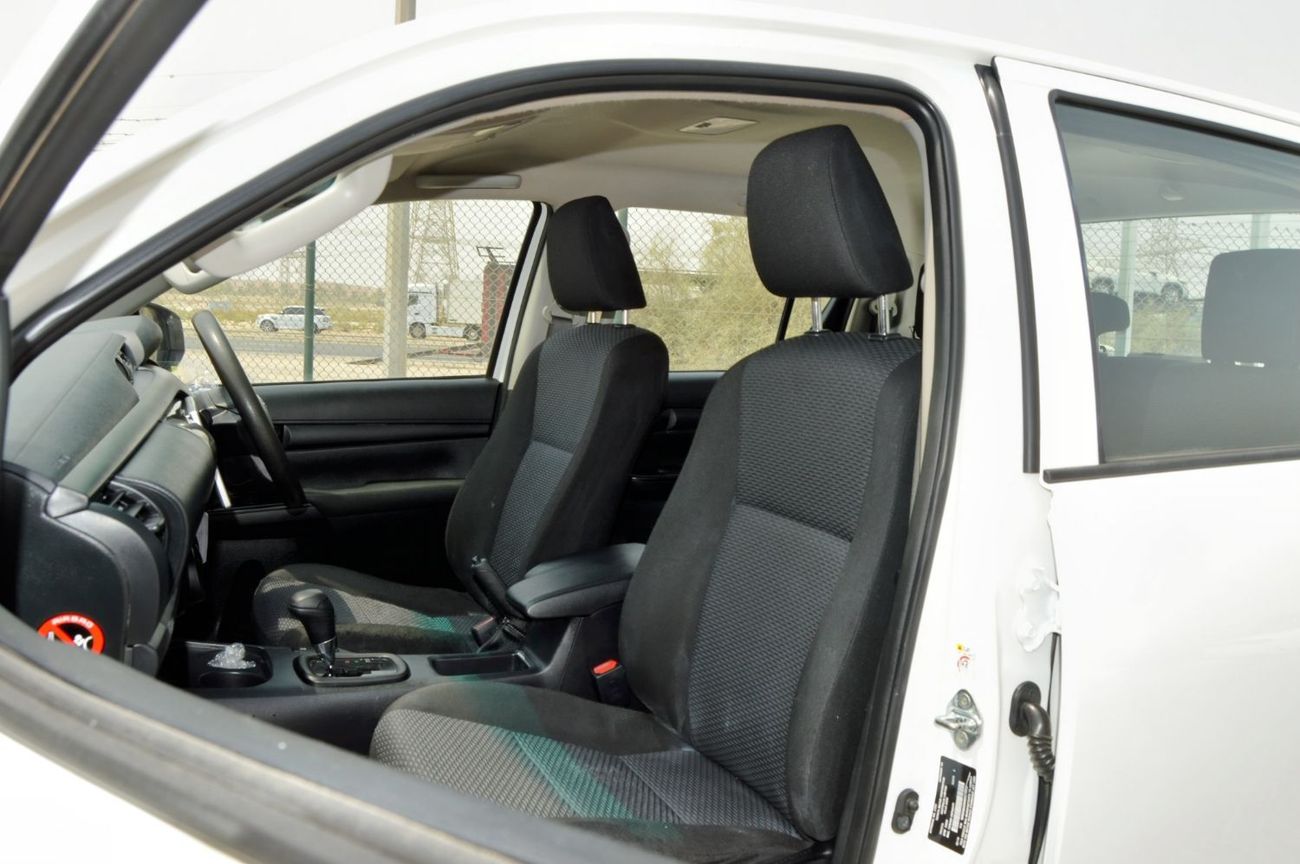 Toyota Hilux Double cabin, perfect inside and outside