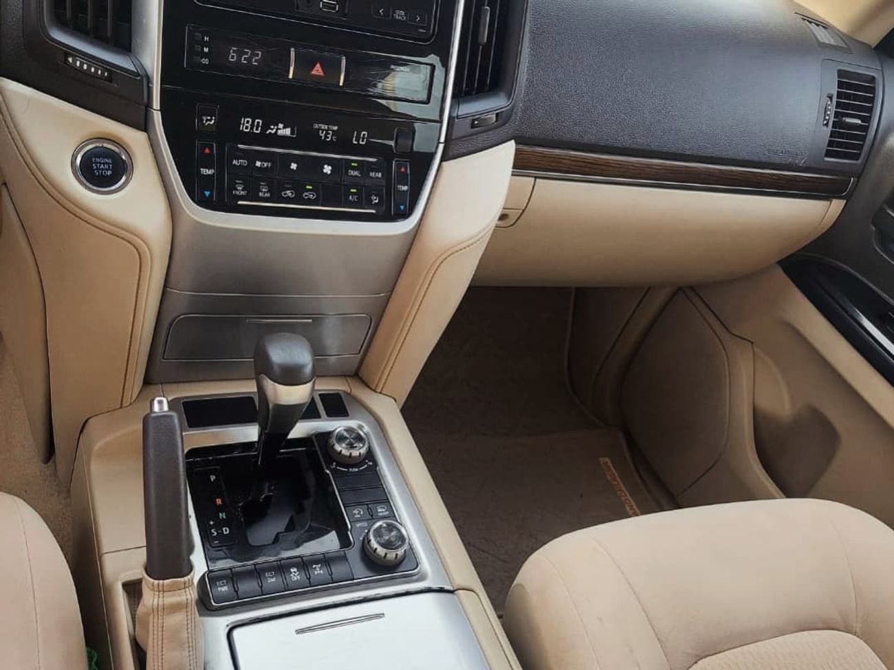 Toyota Land Cruiser 200 4.5L GXR V8 TWIN TURBO DIESEL AUTOMATIC TRANSMISSION