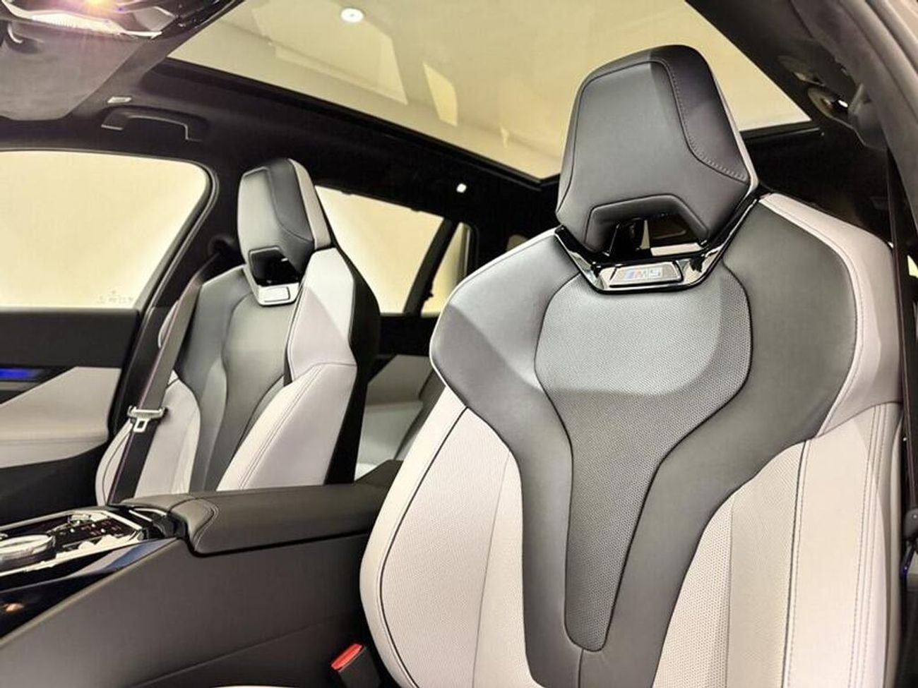 BMW M5 4.4 22.1kWh Touring Steptronic xDrive Euro 6 (s/s) 5dr ( EXPORT ONLY) Right Hand Drive