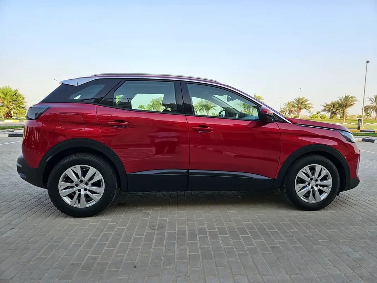 بيجو 3008 Active Plus | GCC Specs | Premium Condition Low KM Mid Sized SUV With Bank Loan