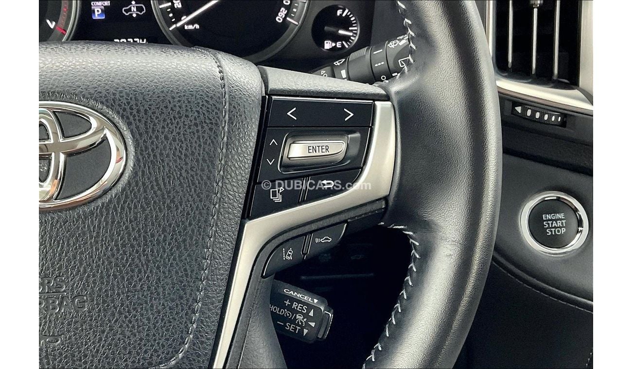 Toyota Land Cruiser VXR